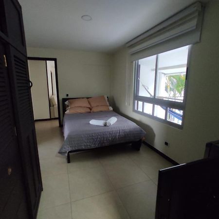 Habitacion Privada En Finca Turistica Hualcala La Mesa  Luaran gambar