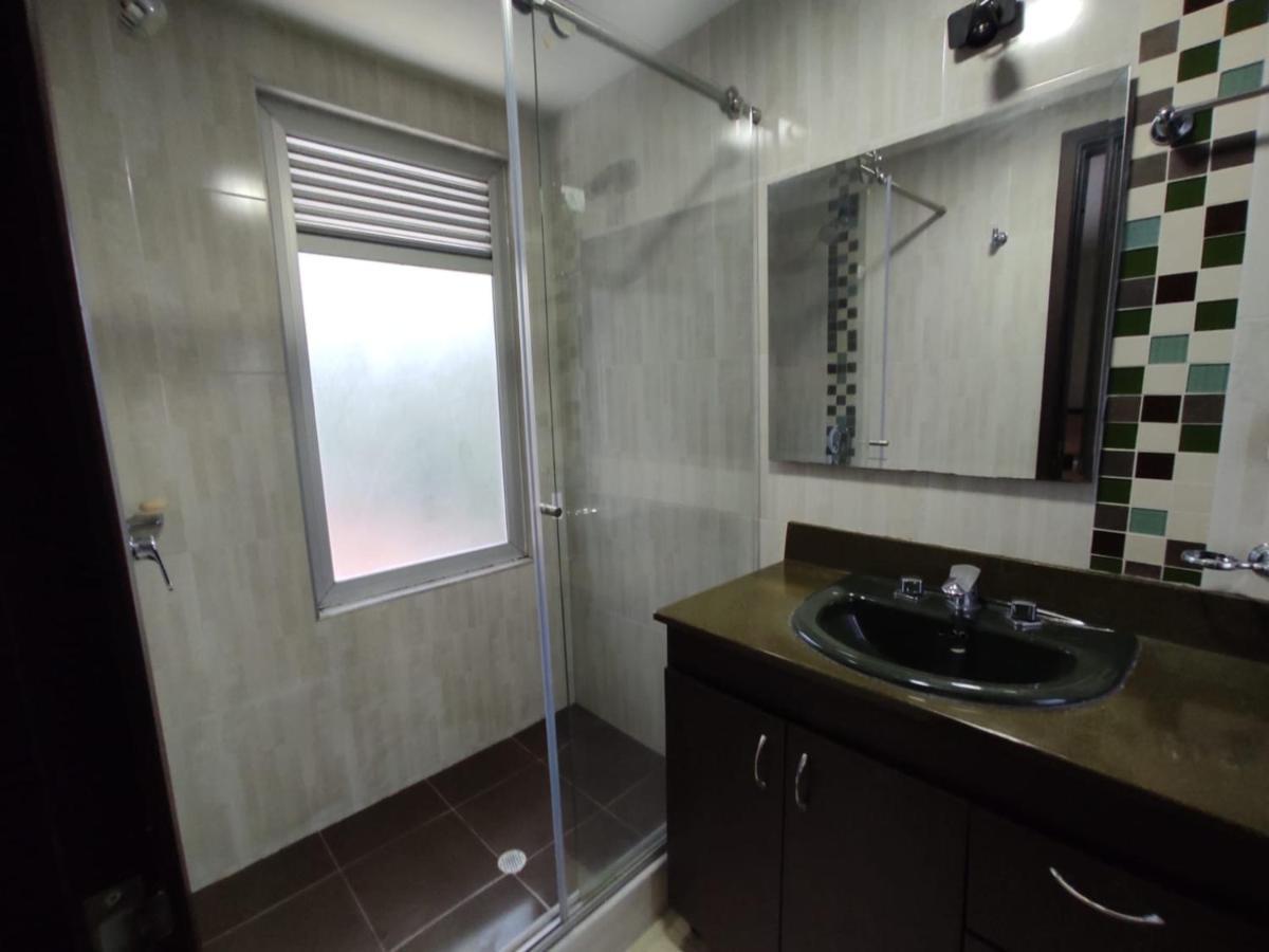 Habitacion Privada En Finca Turistica Hualcala La Mesa  Luaran gambar